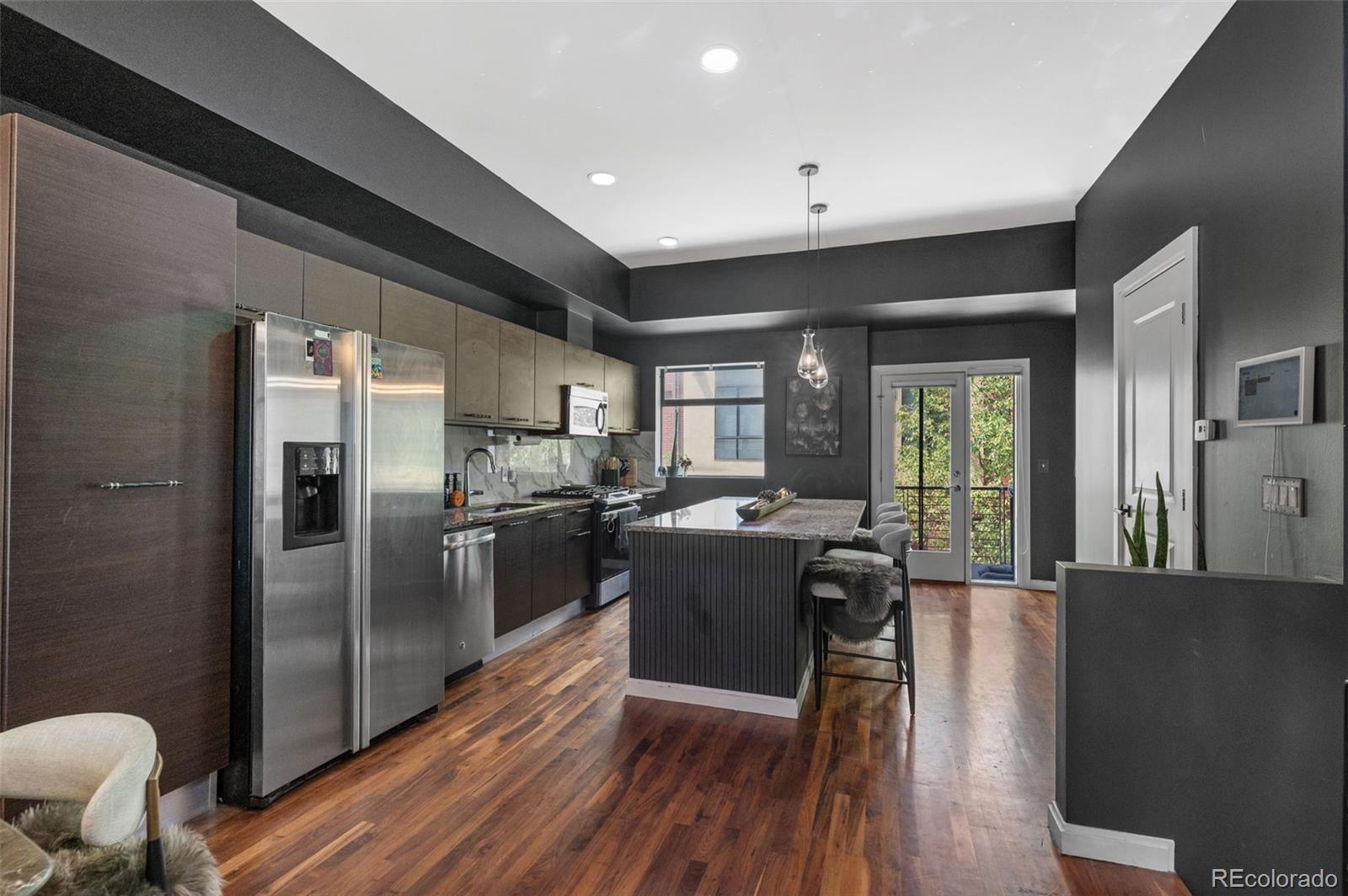 MLS Image #11 for 2325  walnut street,denver, Colorado