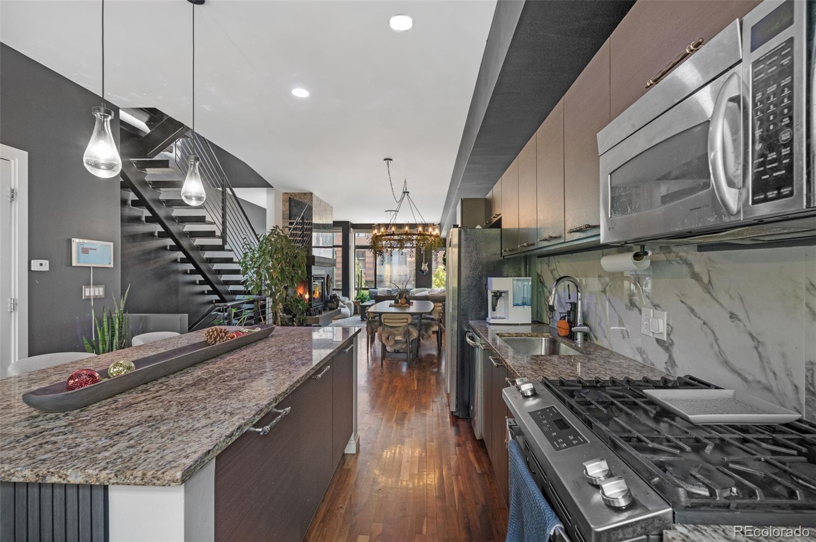 MLS Image #14 for 2325  walnut street,denver, Colorado