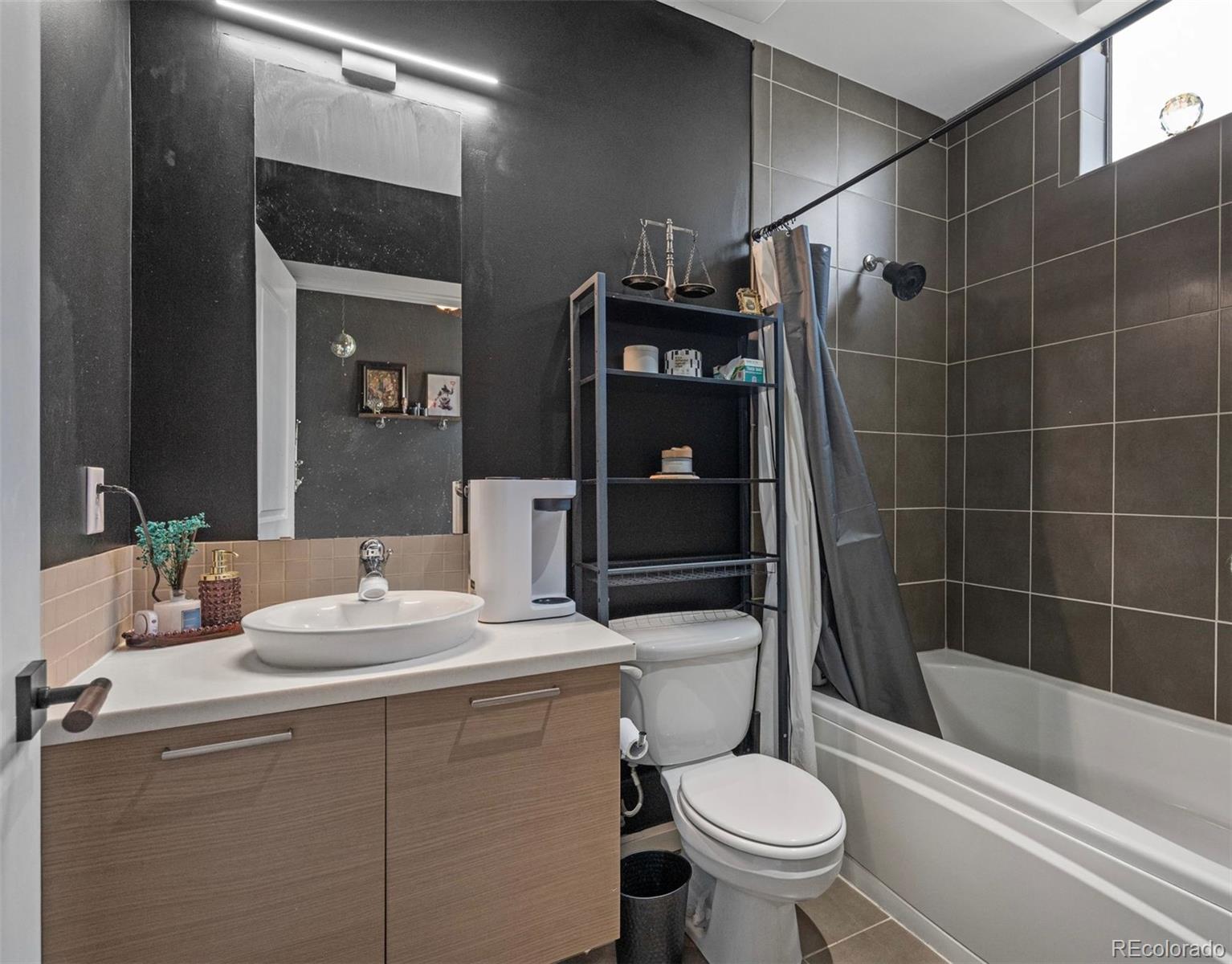 MLS Image #26 for 2325  walnut street,denver, Colorado