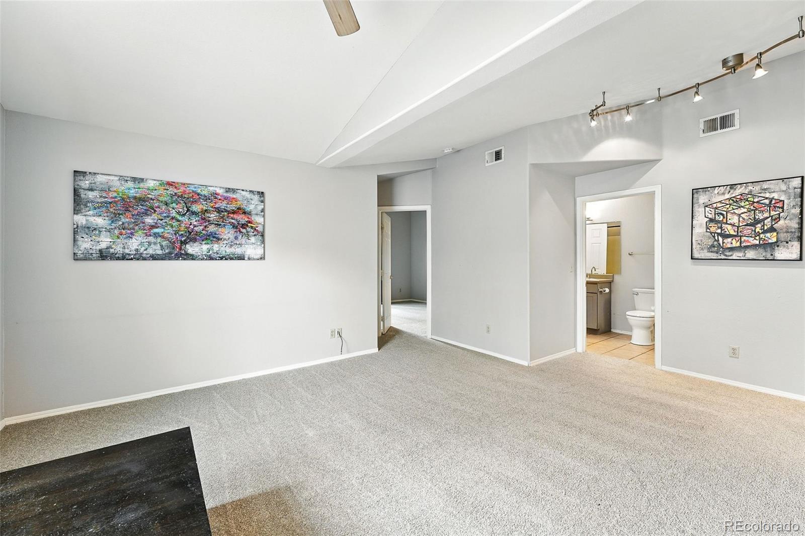 MLS Image #4 for 8671 e dry creek road 721,englewood, Colorado