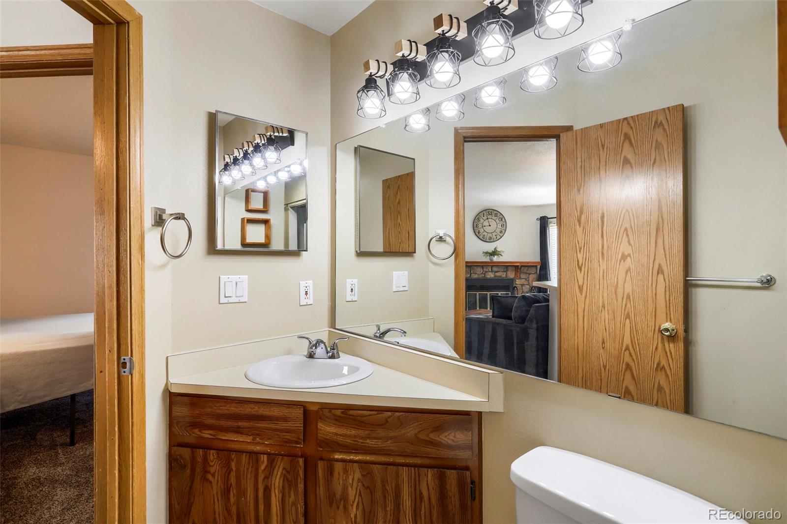 MLS Image #13 for 4266 s eldridge street,morrison, Colorado