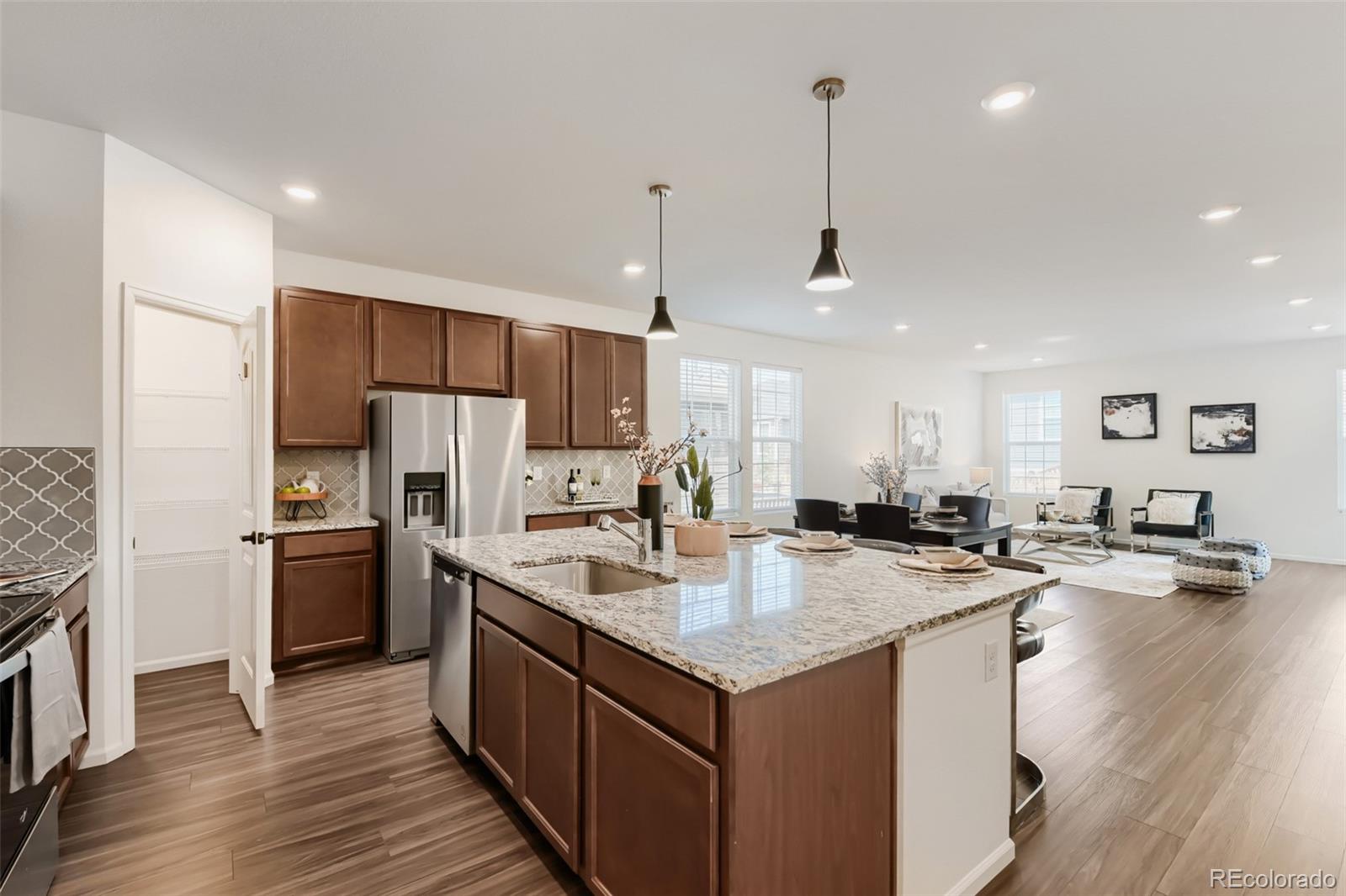 MLS Image #4 for 3342  bluestem street,dacono, Colorado