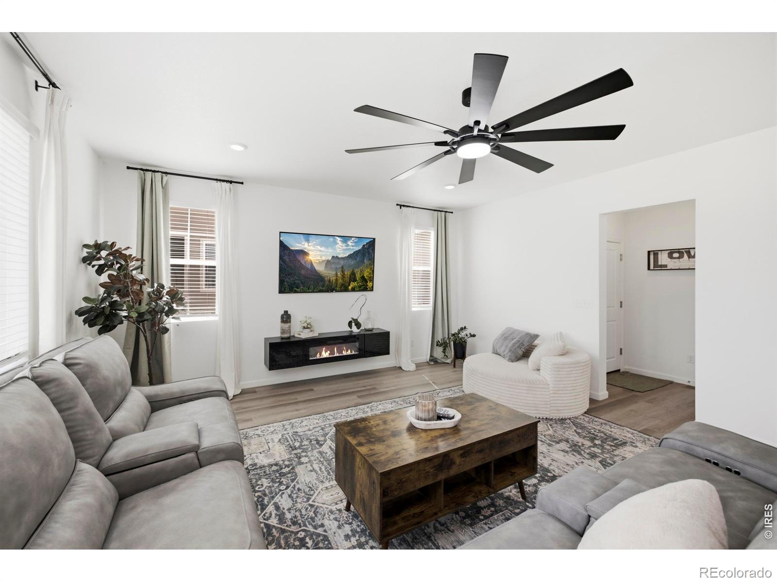 MLS Image #3 for 965  sandhills street,windsor, Colorado