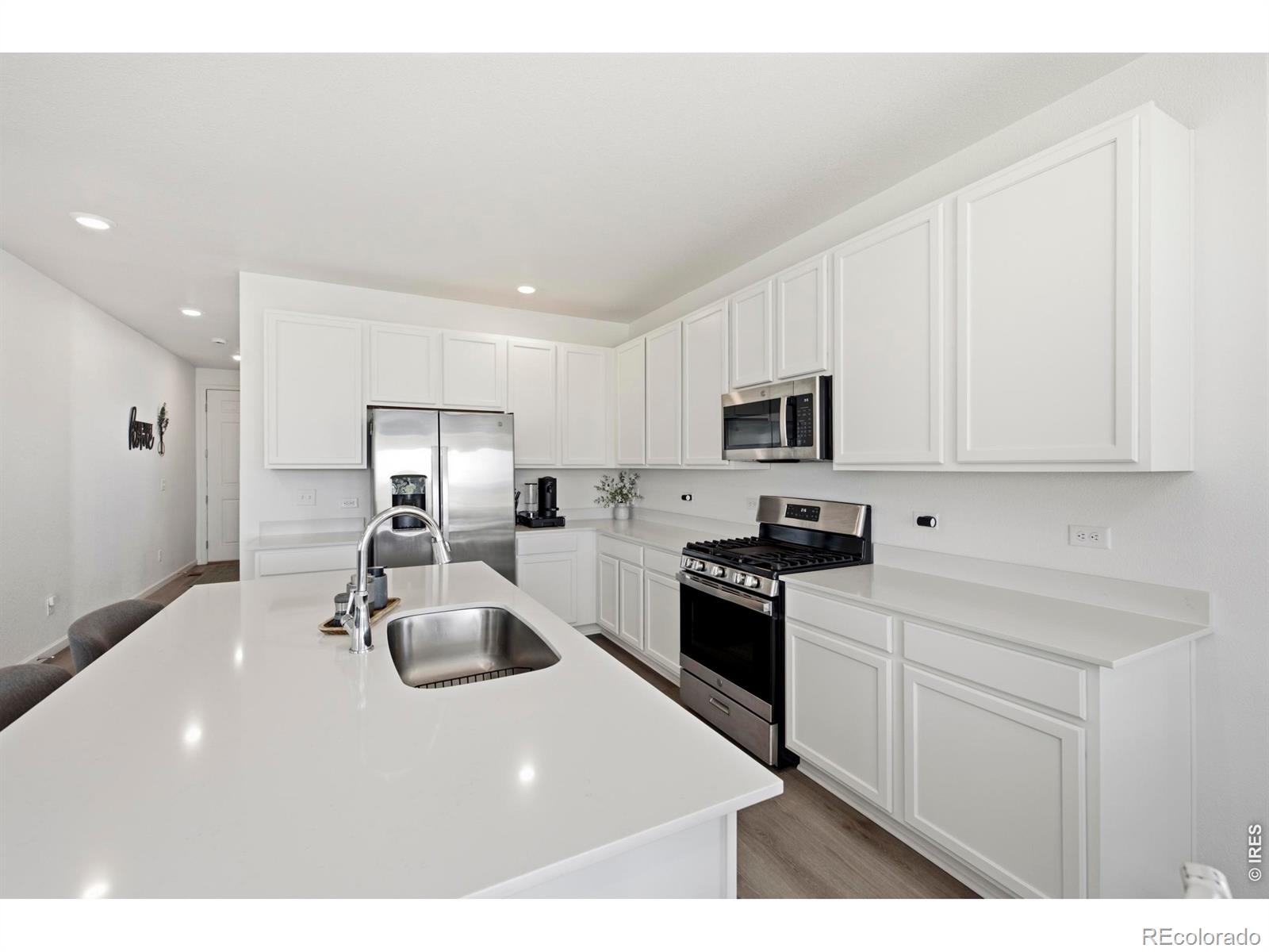 MLS Image #6 for 965  sandhills street,windsor, Colorado