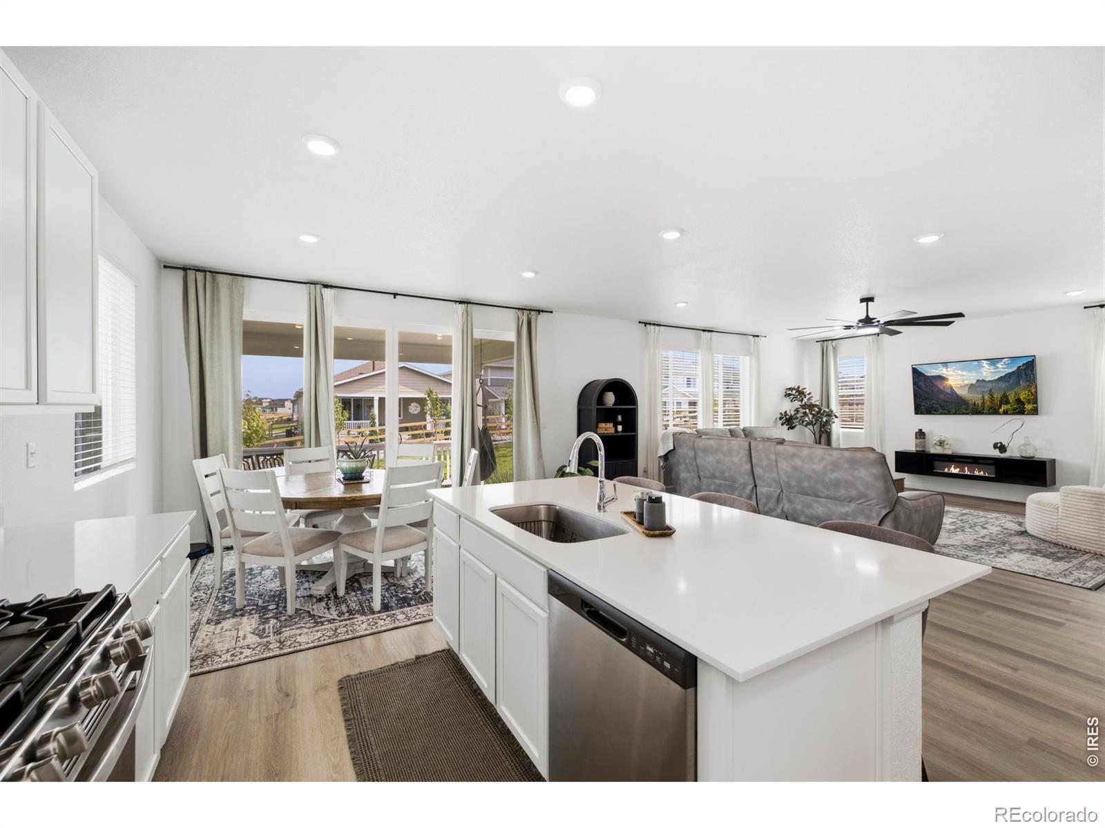 MLS Image #8 for 965  sandhills street,windsor, Colorado