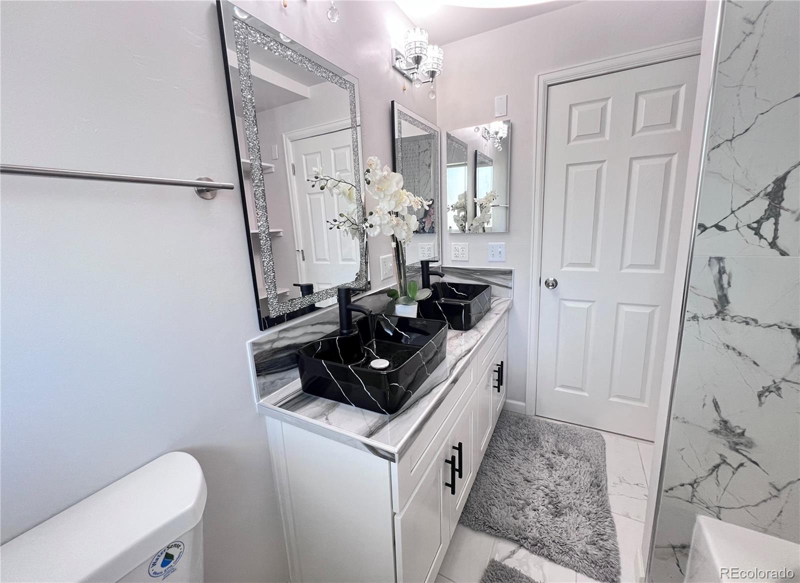 MLS Image #11 for 555  everett street,denver, Colorado