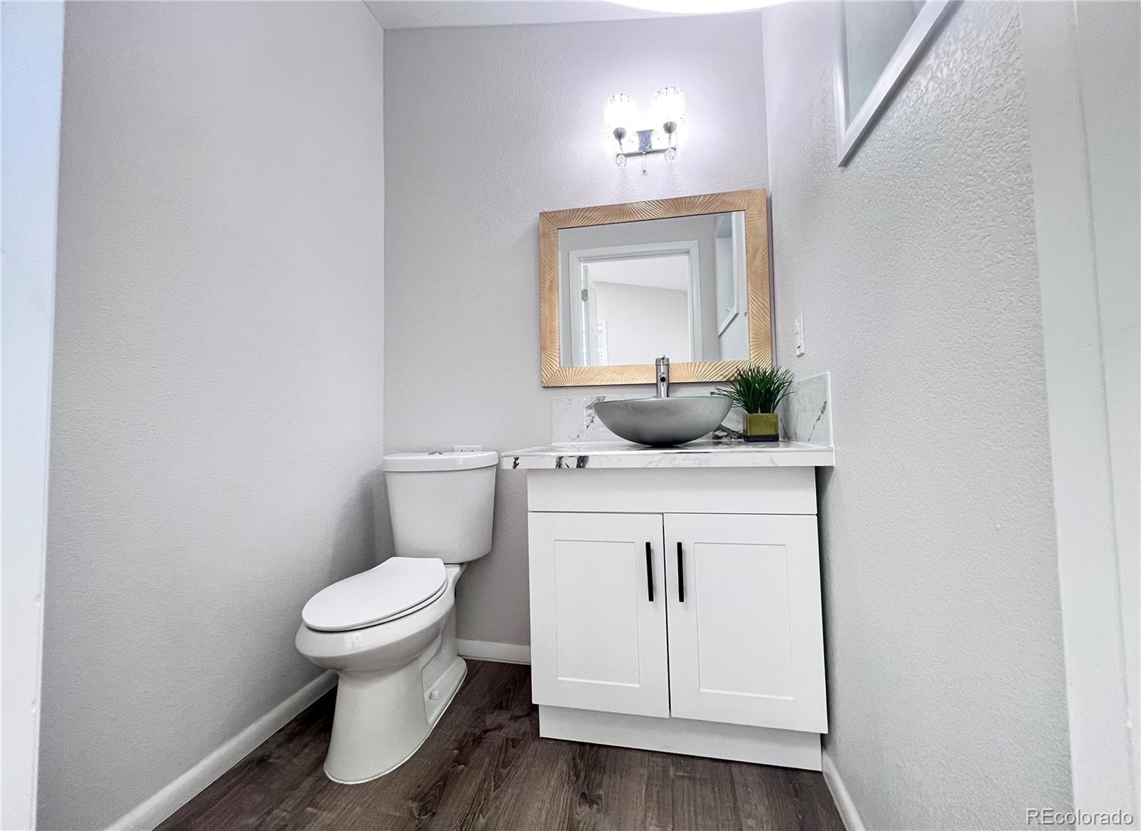 MLS Image #20 for 555  everett street,denver, Colorado
