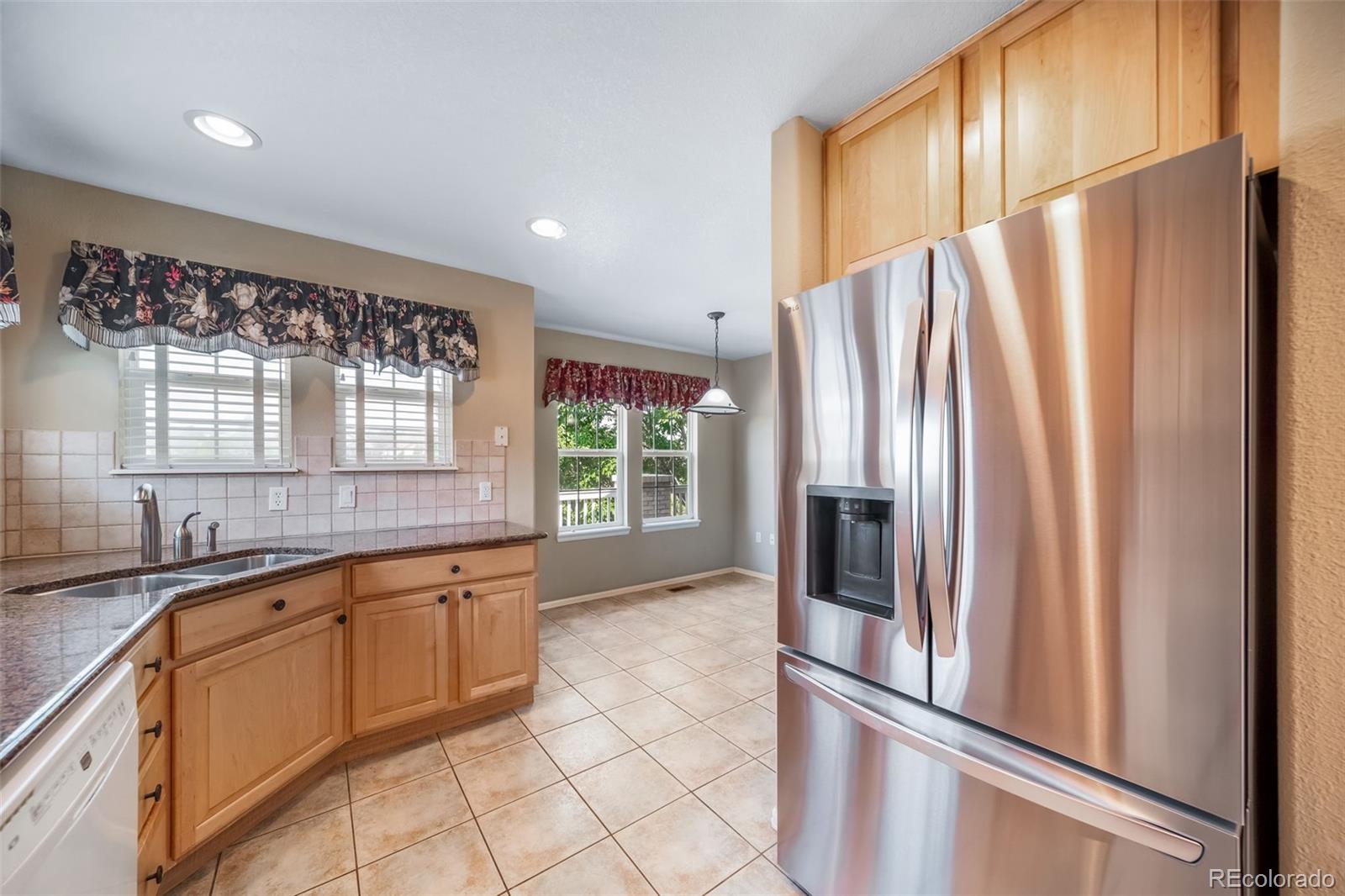 MLS Image #11 for 23588 e mineral place,aurora, Colorado