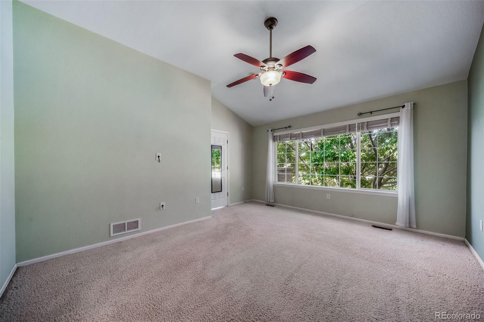MLS Image #17 for 23588 e mineral place,aurora, Colorado