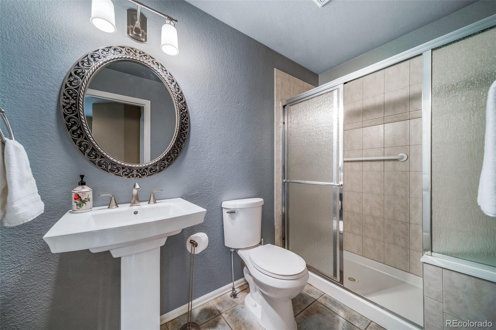 MLS Image #19 for 23588 e mineral place,aurora, Colorado