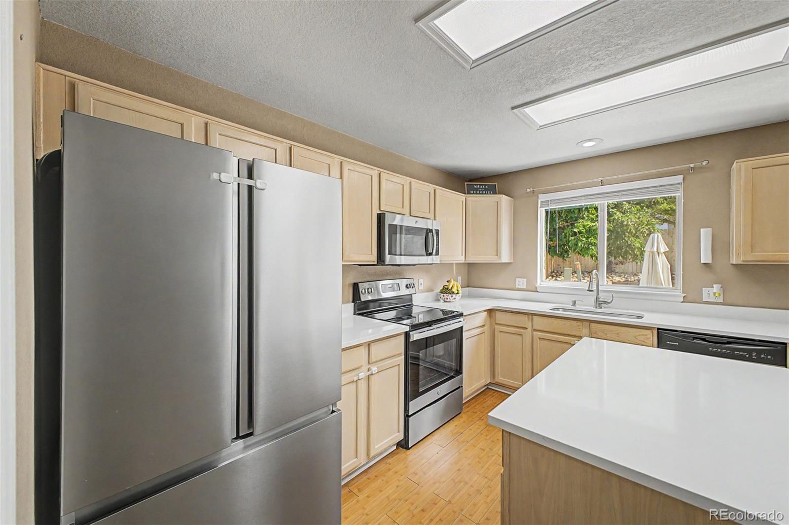 MLS Image #16 for 19584 e ithaca place,aurora, Colorado