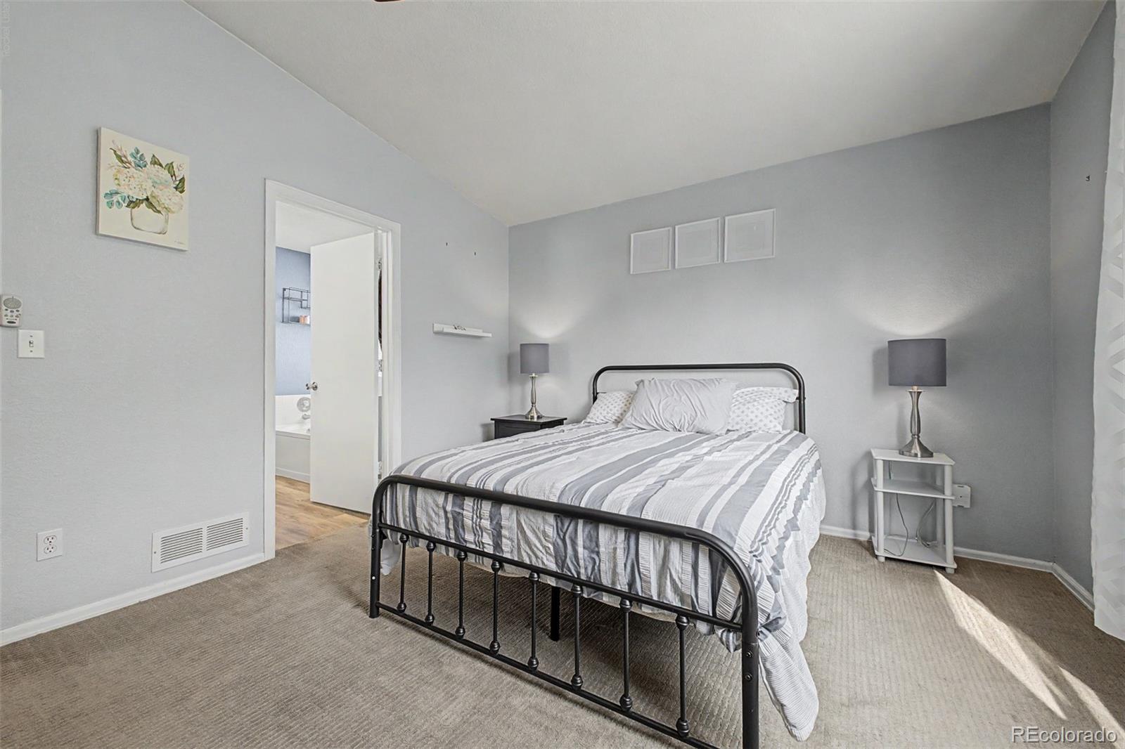MLS Image #22 for 19584 e ithaca place,aurora, Colorado