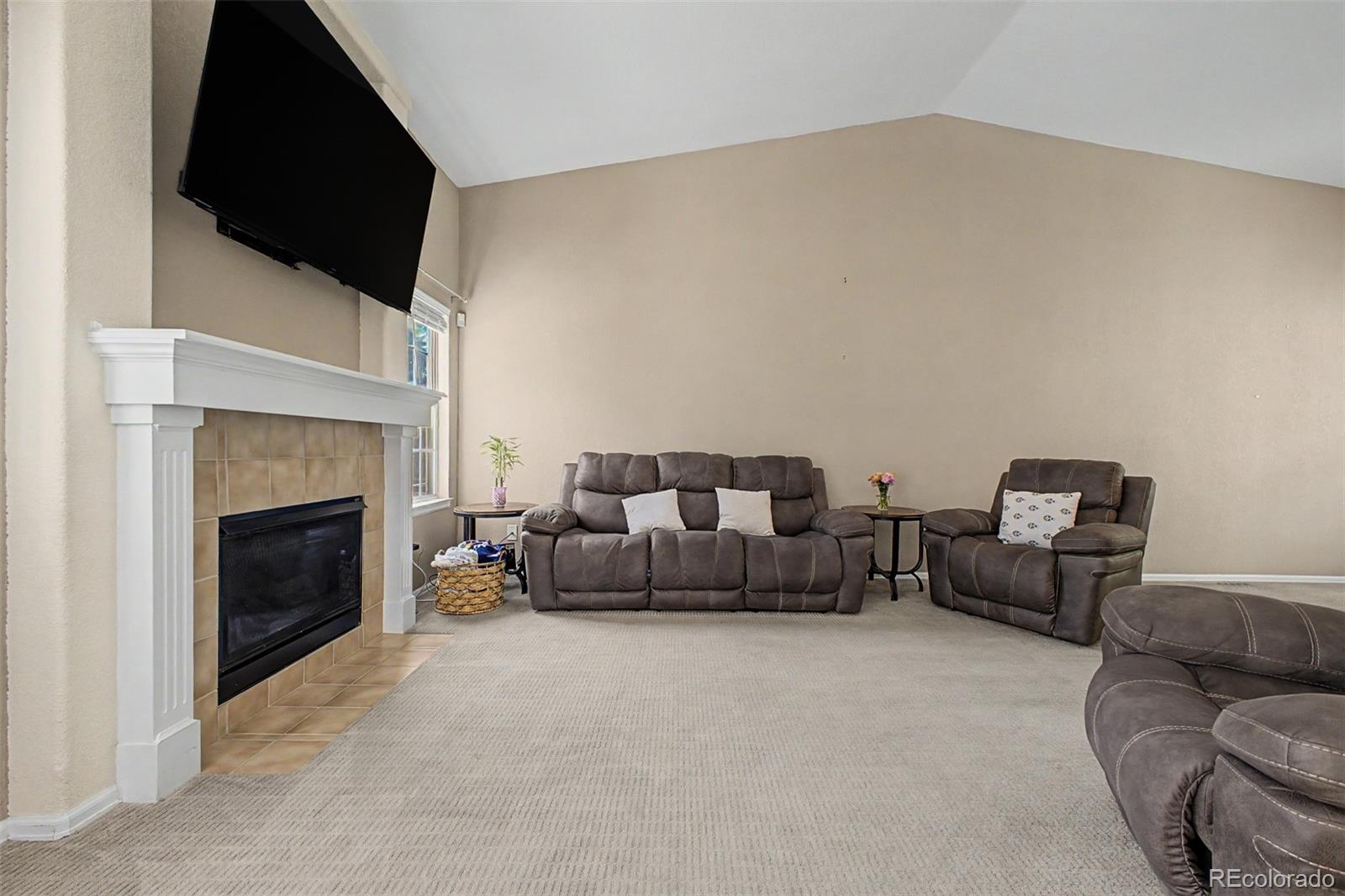 MLS Image #8 for 19584 e ithaca place,aurora, Colorado
