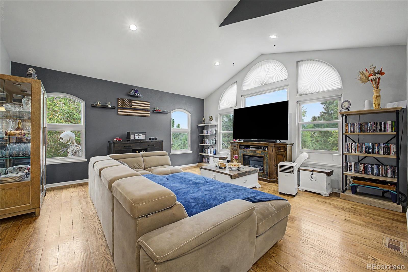 MLS Image #3 for 395  dawson court,castle rock, Colorado