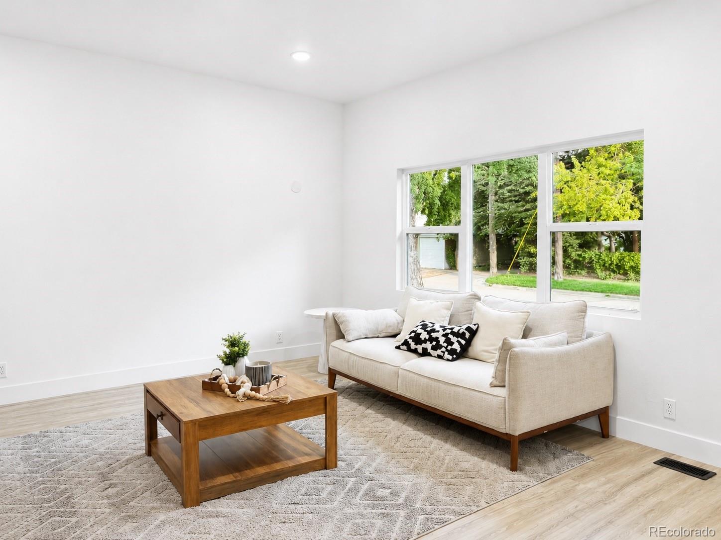 MLS Image #10 for 5755 w 43rd avenue,denver, Colorado