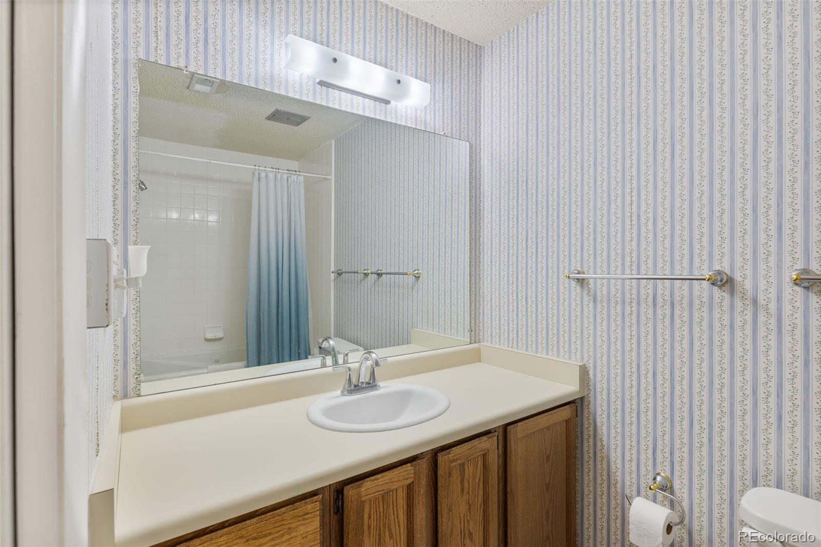 MLS Image #18 for 2350 e geddes avenue e,centennial, Colorado