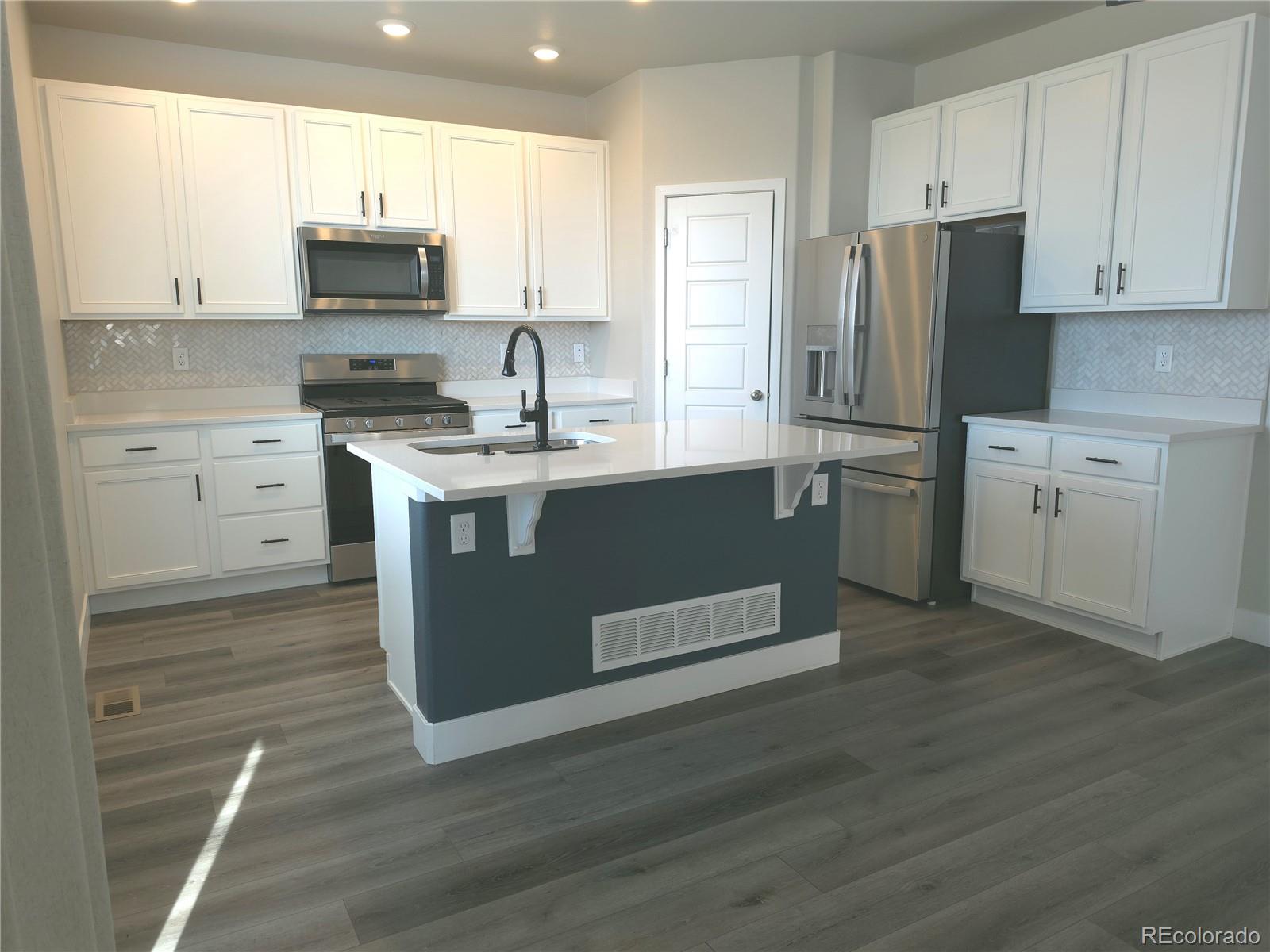 MLS Image #2 for 12653  granite ridge drive,peyton, Colorado
