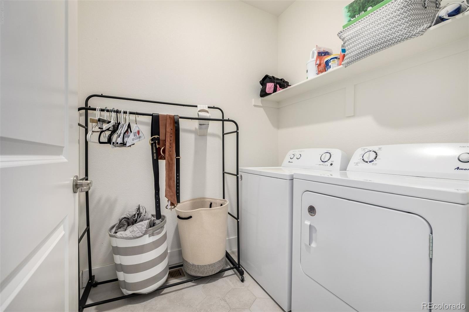 MLS Image #17 for 8863  fraser river loop,littleton, Colorado