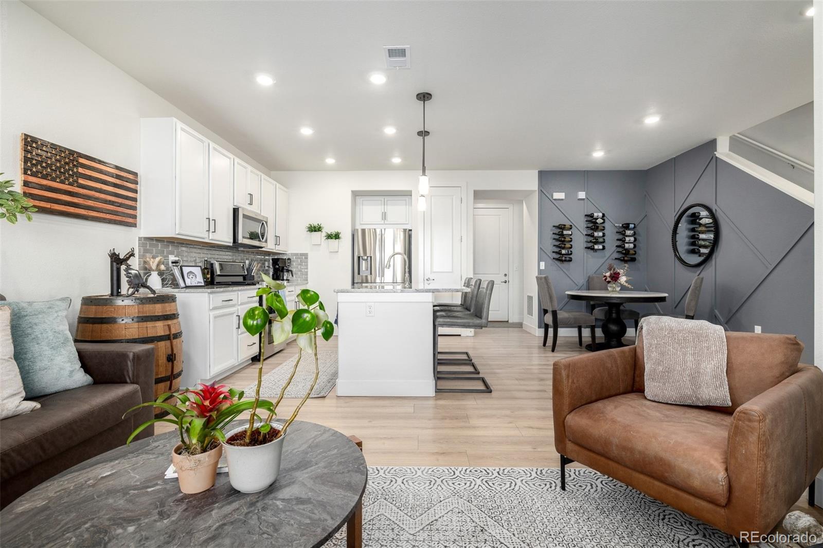 MLS Image #5 for 8863  fraser river loop,littleton, Colorado