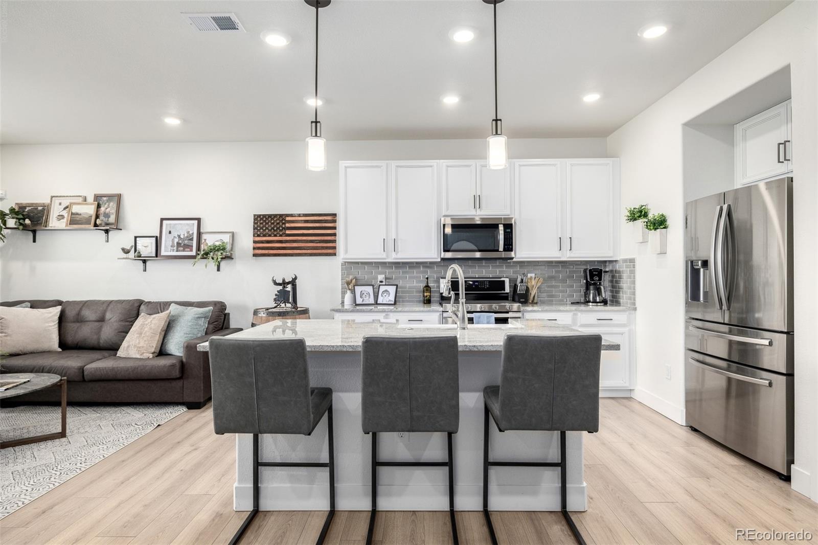MLS Image #6 for 8863  fraser river loop,littleton, Colorado