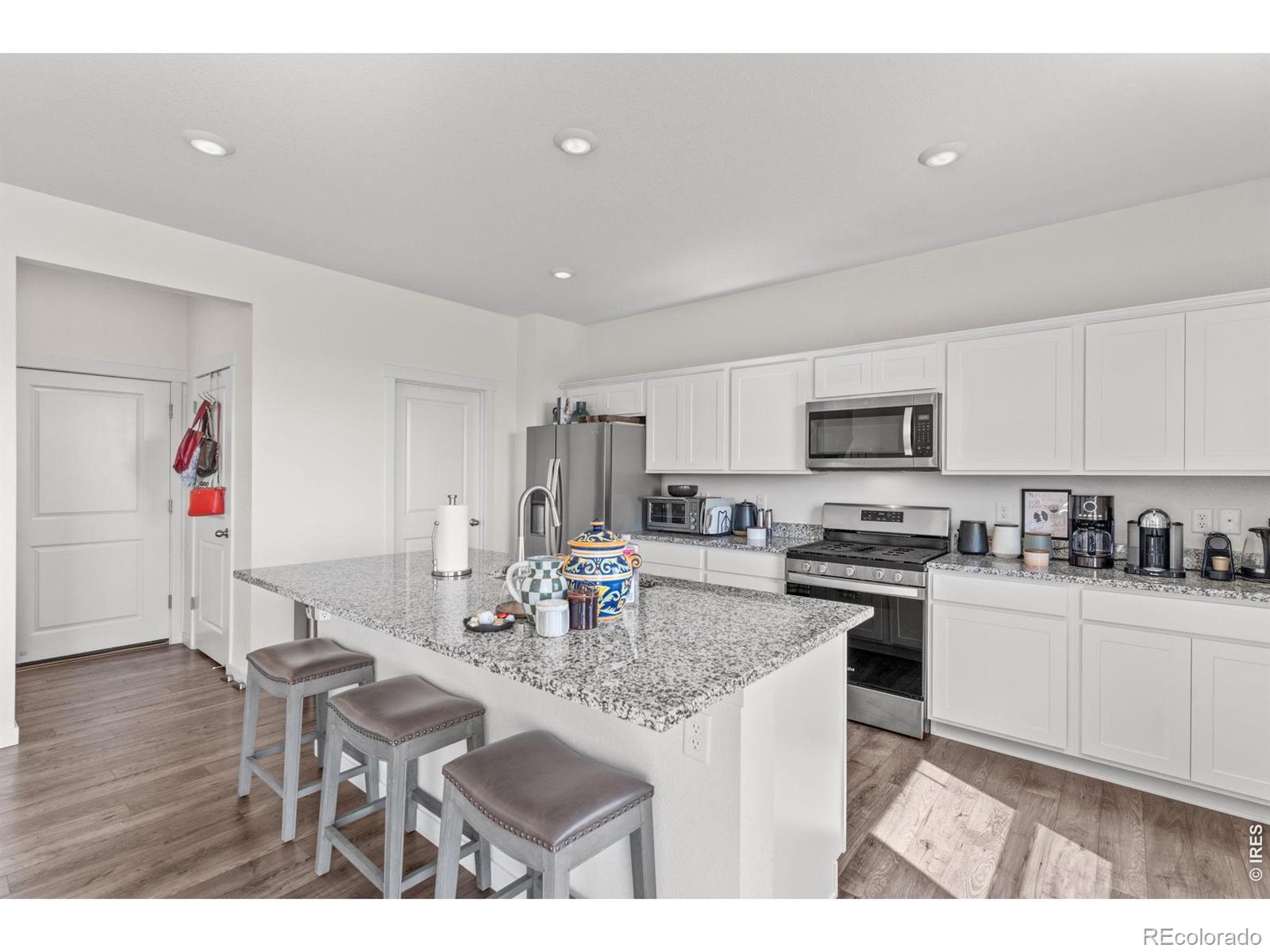 MLS Image #17 for 313  raven lane,johnstown, Colorado