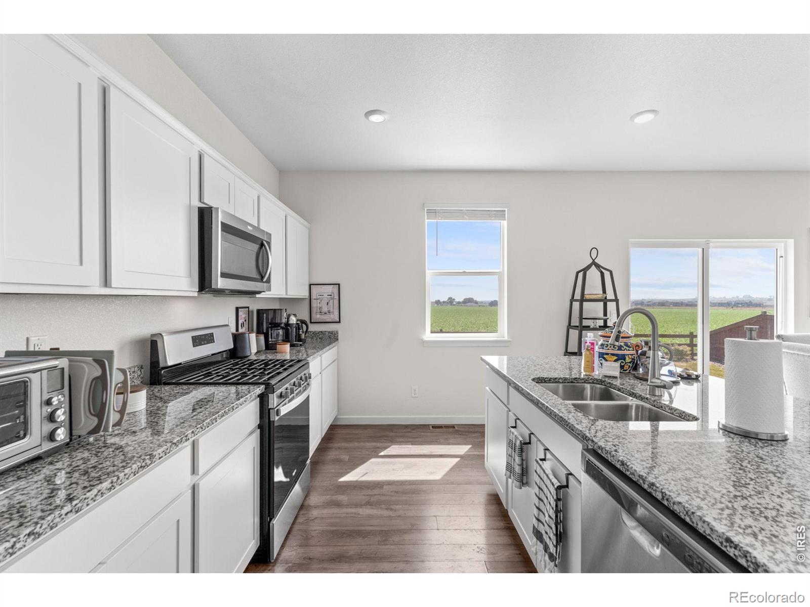 MLS Image #20 for 313  raven lane,johnstown, Colorado