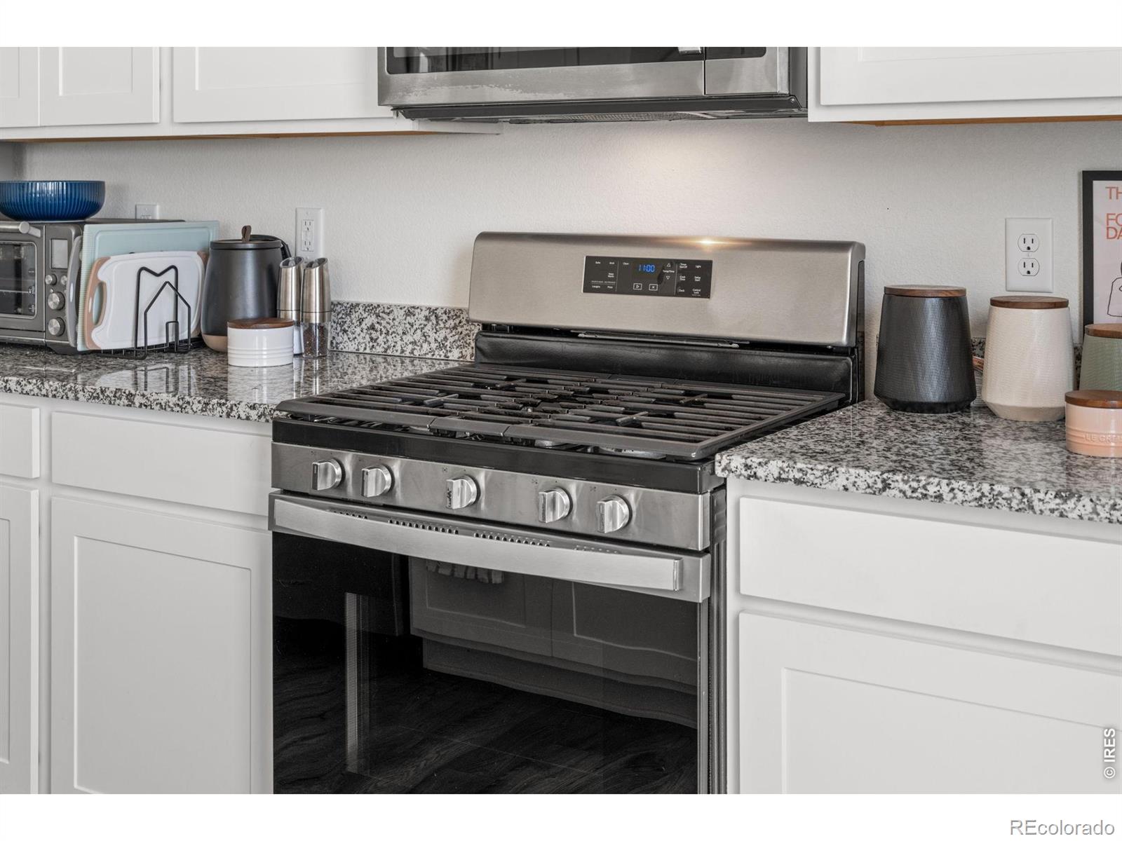 MLS Image #24 for 313  raven lane,johnstown, Colorado