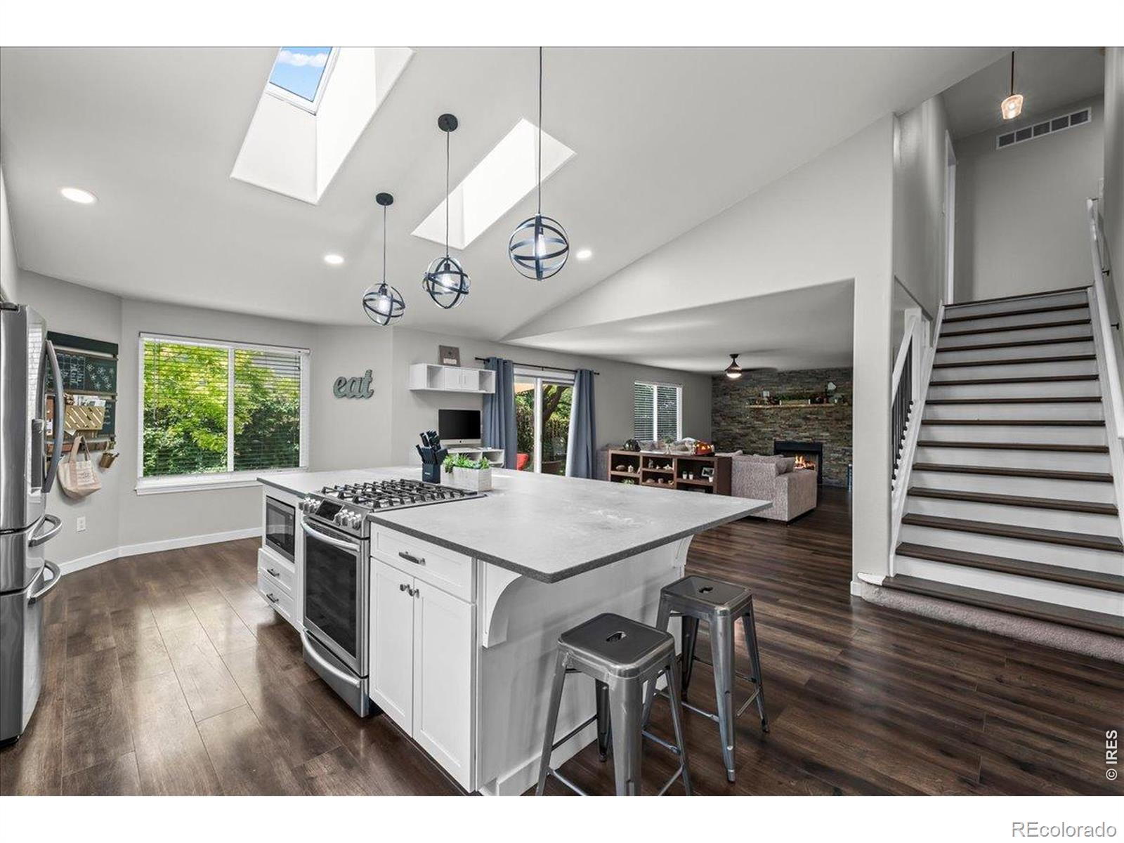 MLS Image #4 for 2431  maplewood circle,longmont, Colorado