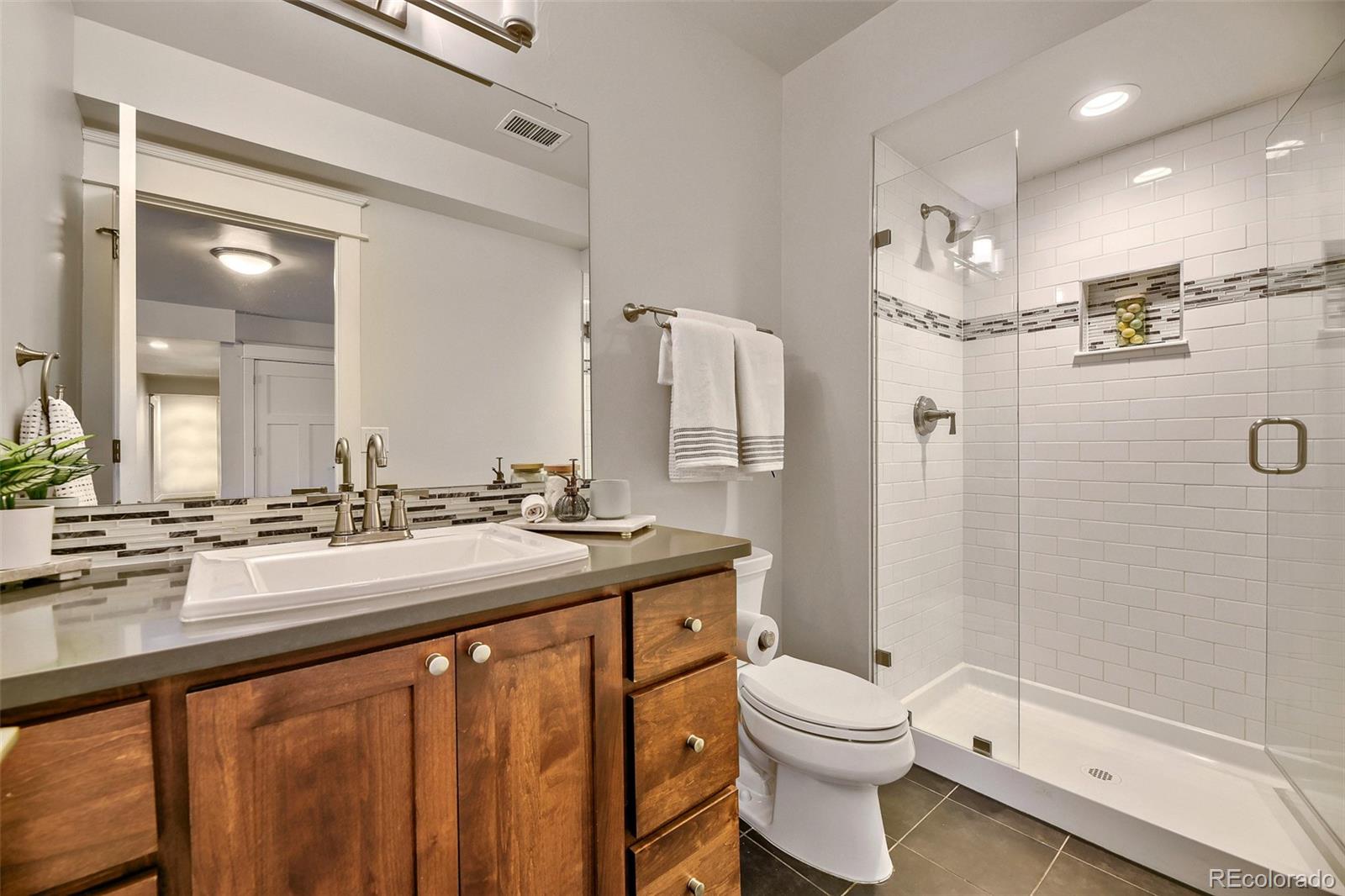 MLS Image #29 for 3275 s logan street,englewood, Colorado