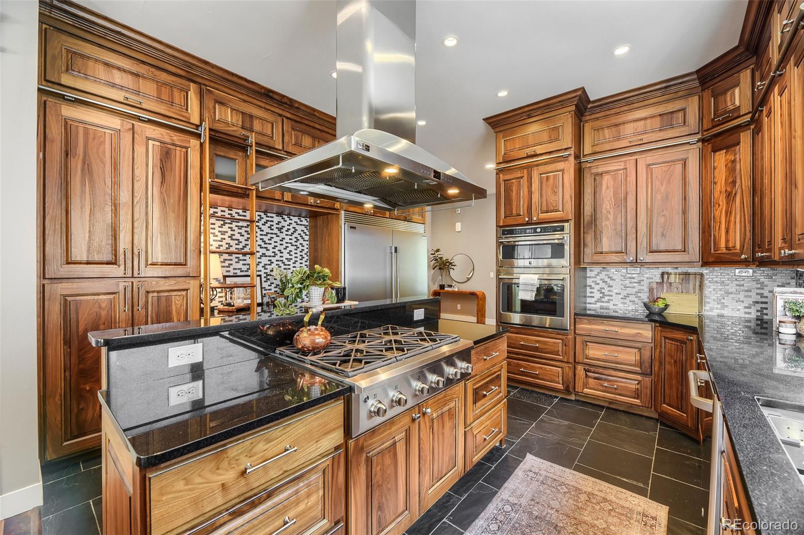 MLS Image #5 for 3275 s logan street,englewood, Colorado