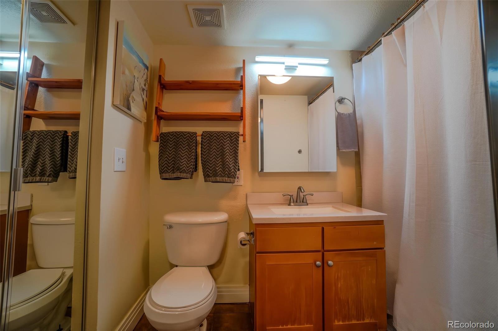 MLS Image #6 for 1196 n grant street,denver, Colorado