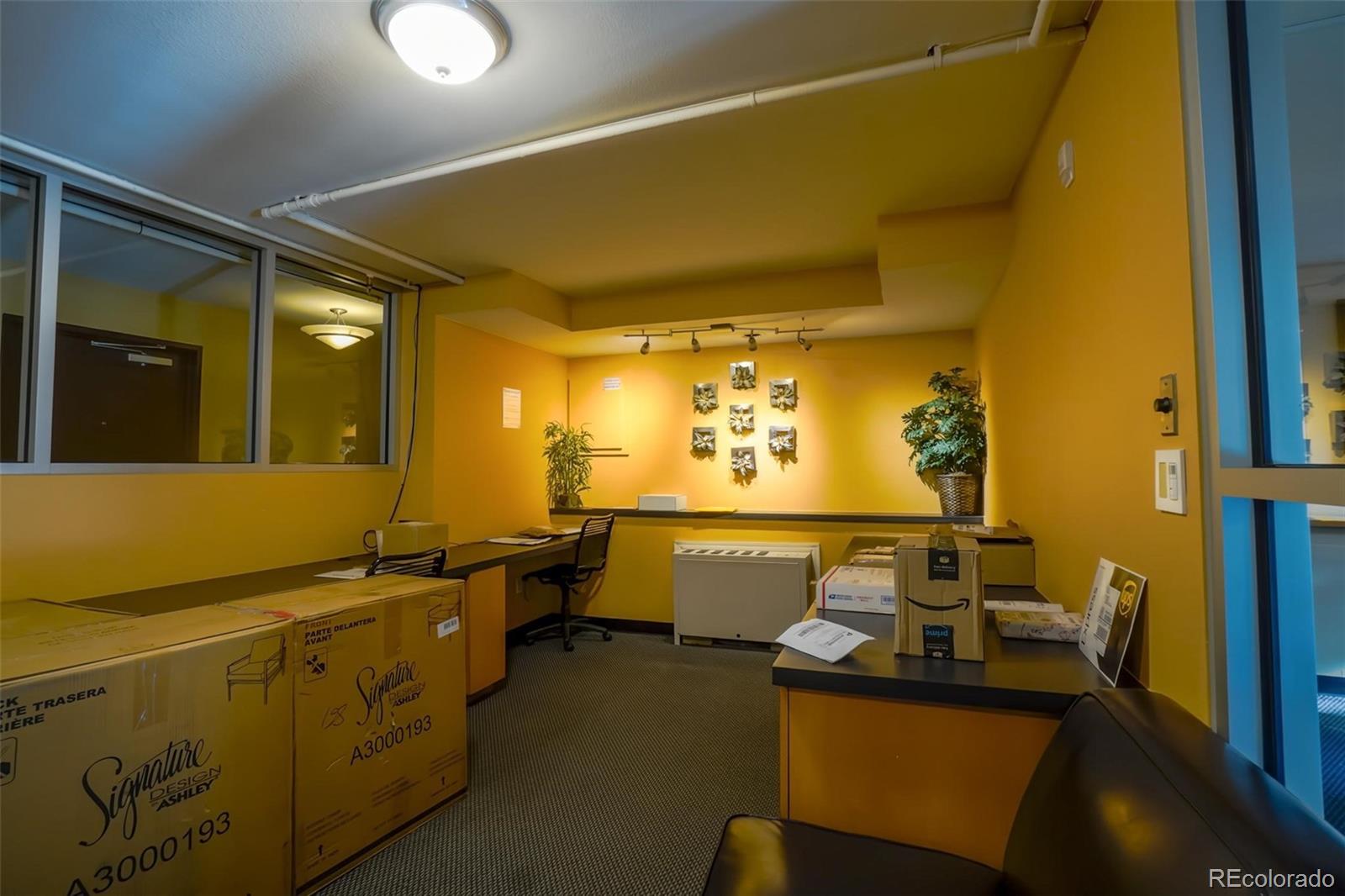 MLS Image #9 for 1196 n grant street,denver, Colorado