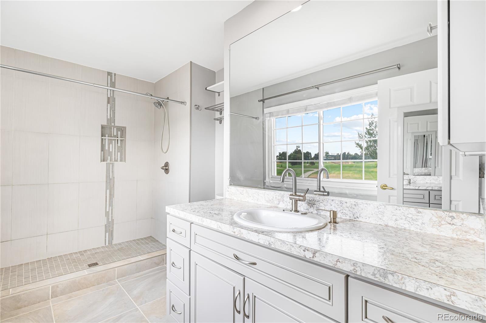 MLS Image #23 for 13424 e asbury drive,aurora, Colorado