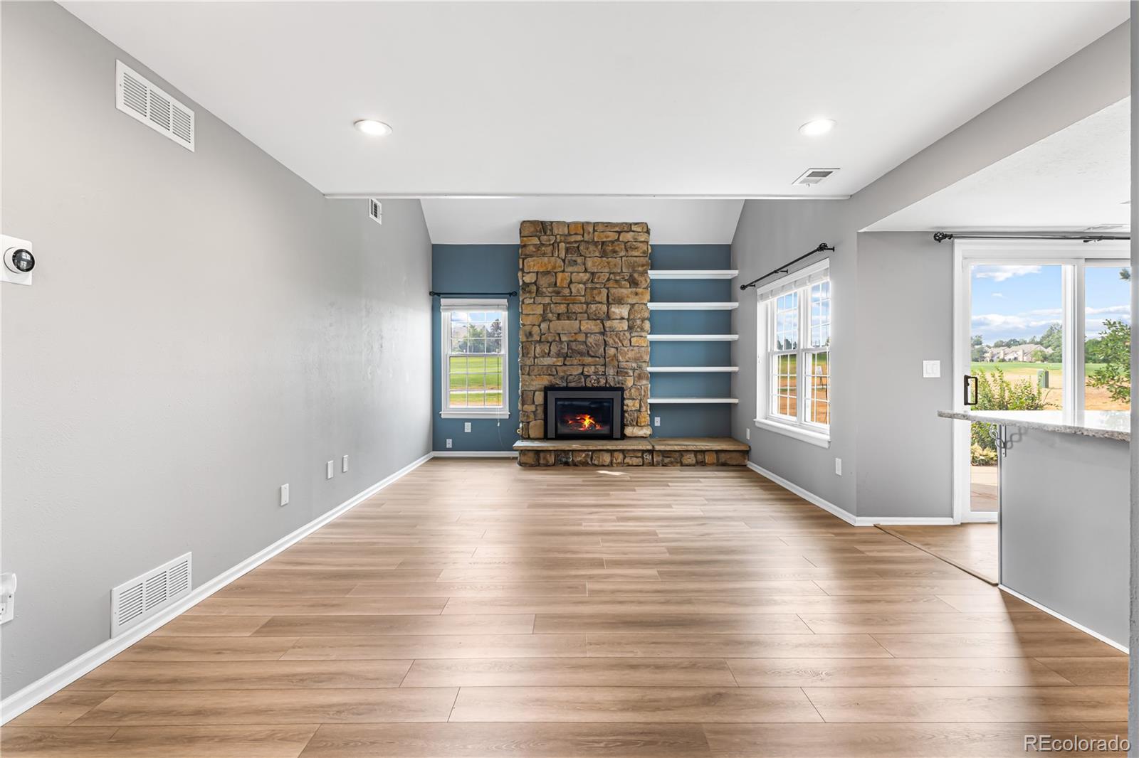 MLS Image #4 for 13424 e asbury drive,aurora, Colorado