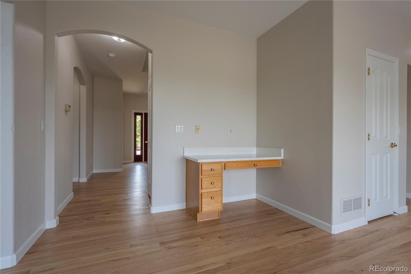 MLS Image #12 for 21096  saddleback circle,parker, Colorado