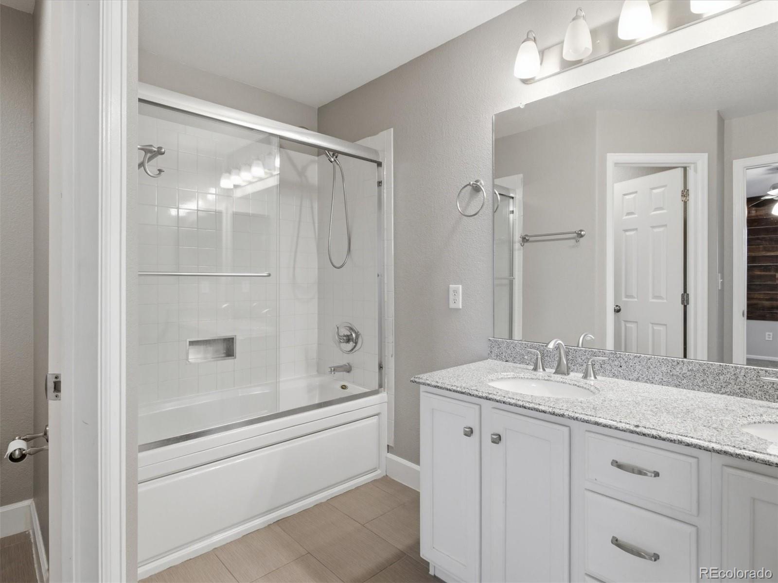 MLS Image #13 for 9931  aftonwood street,littleton, Colorado