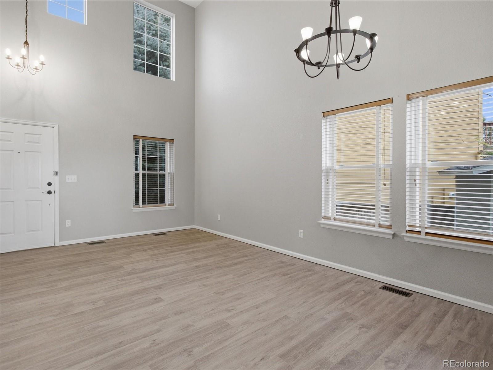 MLS Image #2 for 9931  aftonwood street,littleton, Colorado