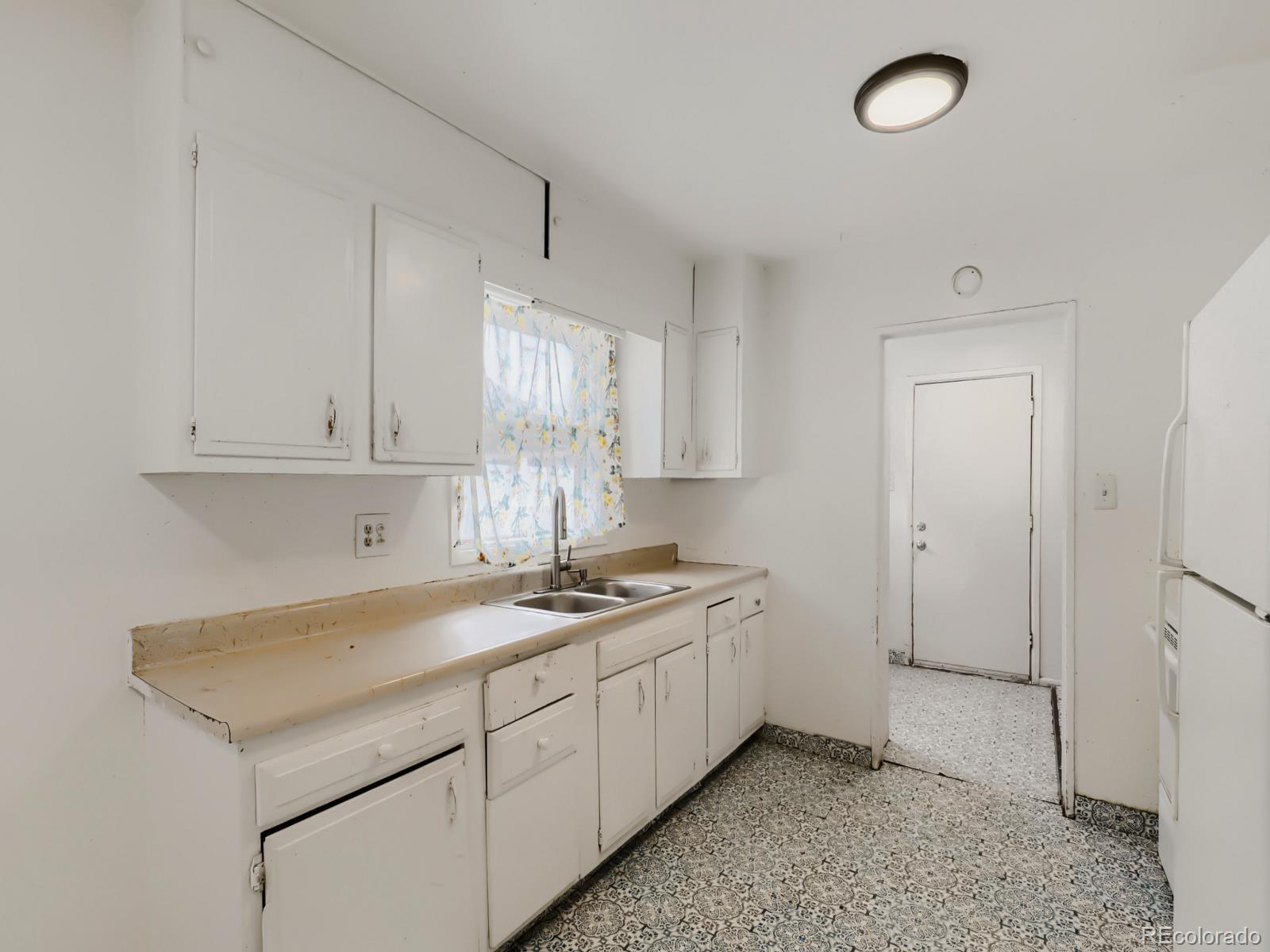 MLS Image #5 for 4290 e 70th avenue,commerce city, Colorado