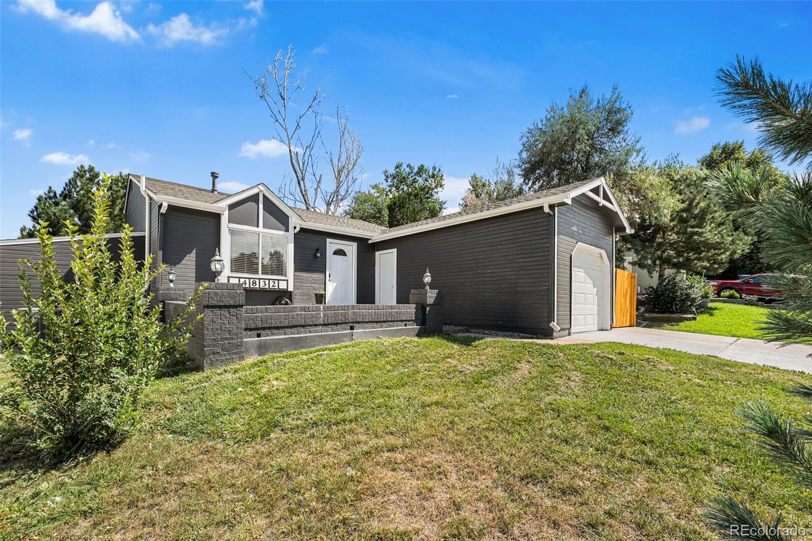 MLS Image #1 for 4832 s genoa street,centennial, Colorado