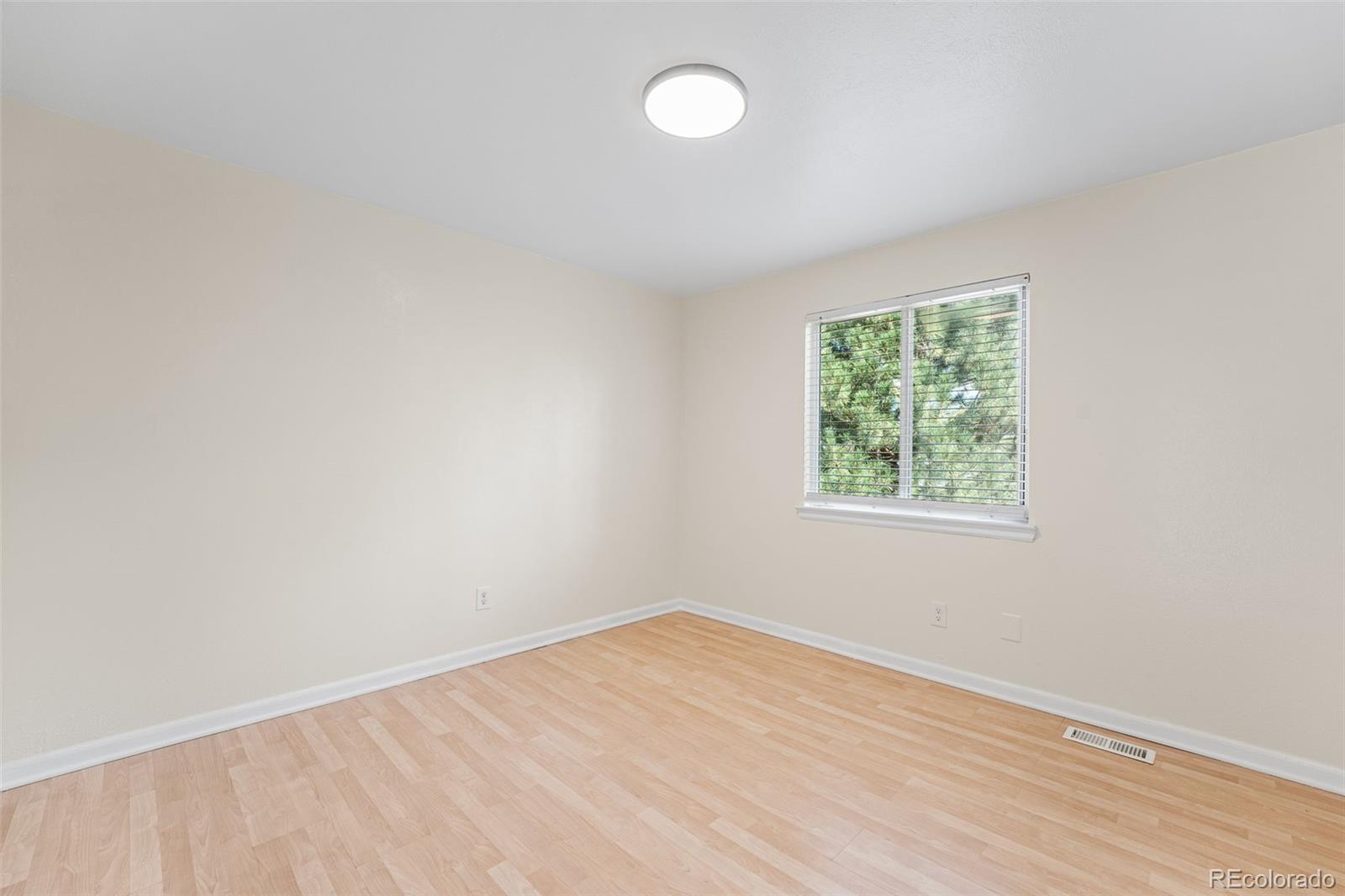 MLS Image #22 for 4832 s genoa street,centennial, Colorado
