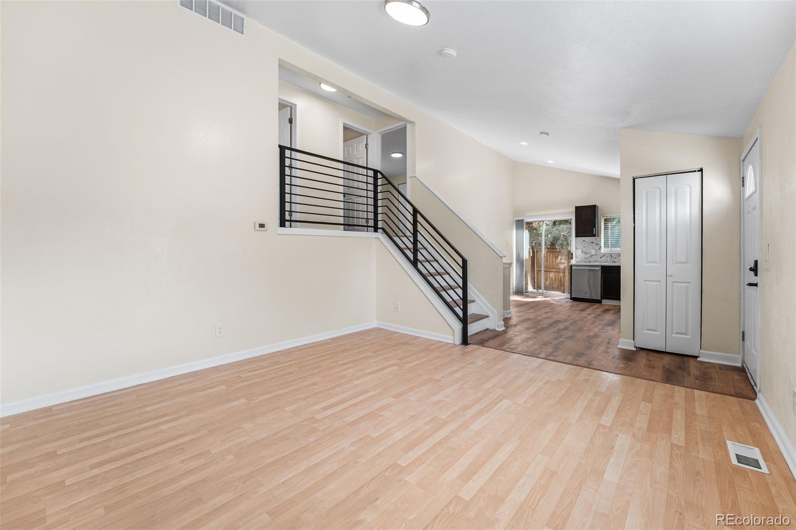 MLS Image #6 for 4832 s genoa street,centennial, Colorado