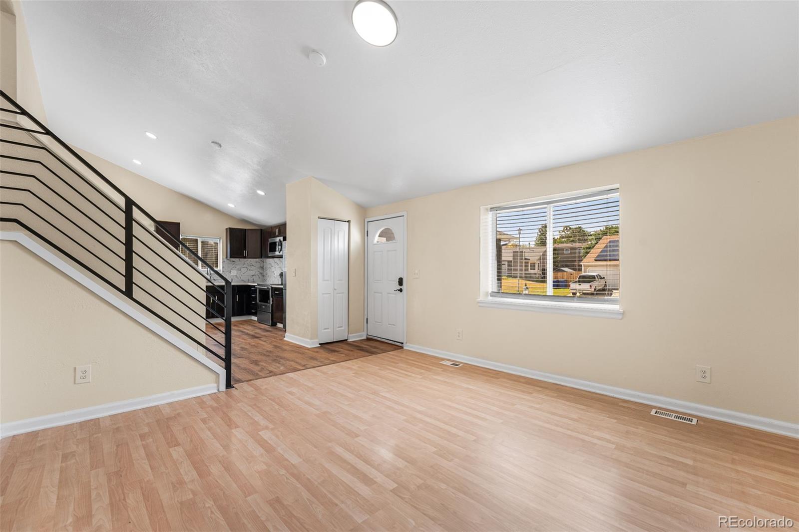 MLS Image #8 for 4832 s genoa street,centennial, Colorado
