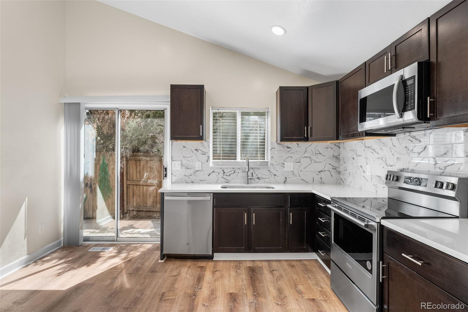 MLS Image #9 for 4832 s genoa street,centennial, Colorado