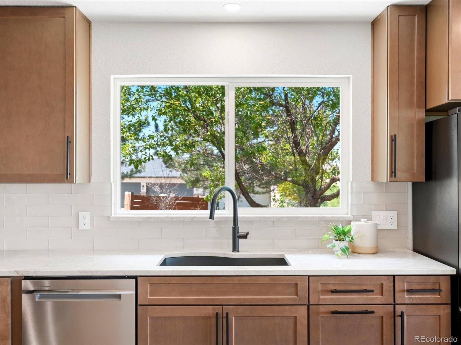 MLS Image #10 for 21650 e geddes place,centennial, Colorado