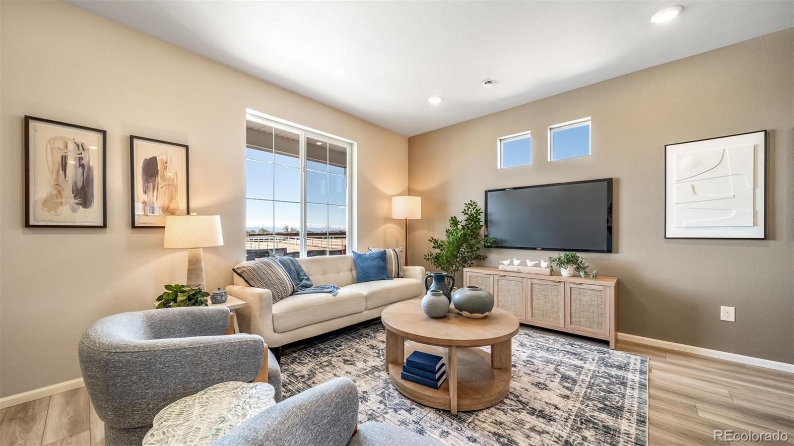 MLS Image #14 for 22421 e 46th avenue,aurora, Colorado