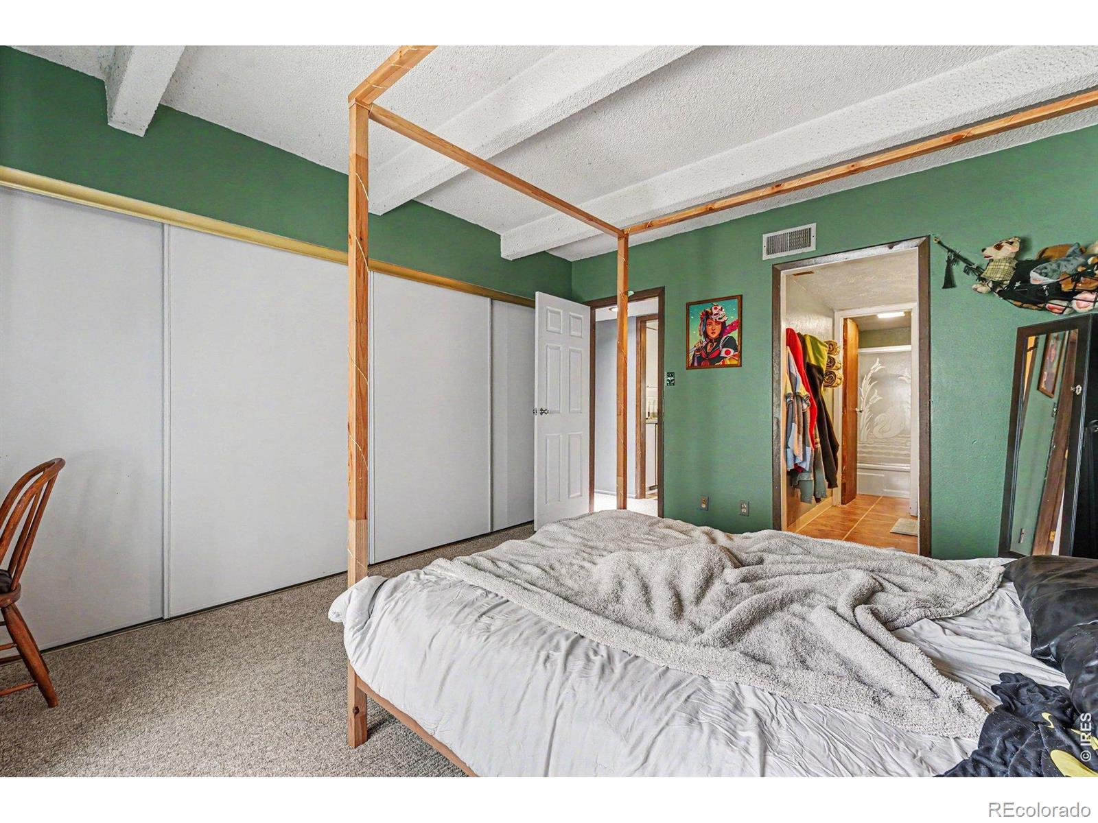 MLS Image #13 for 2525 s dayton way,denver, Colorado