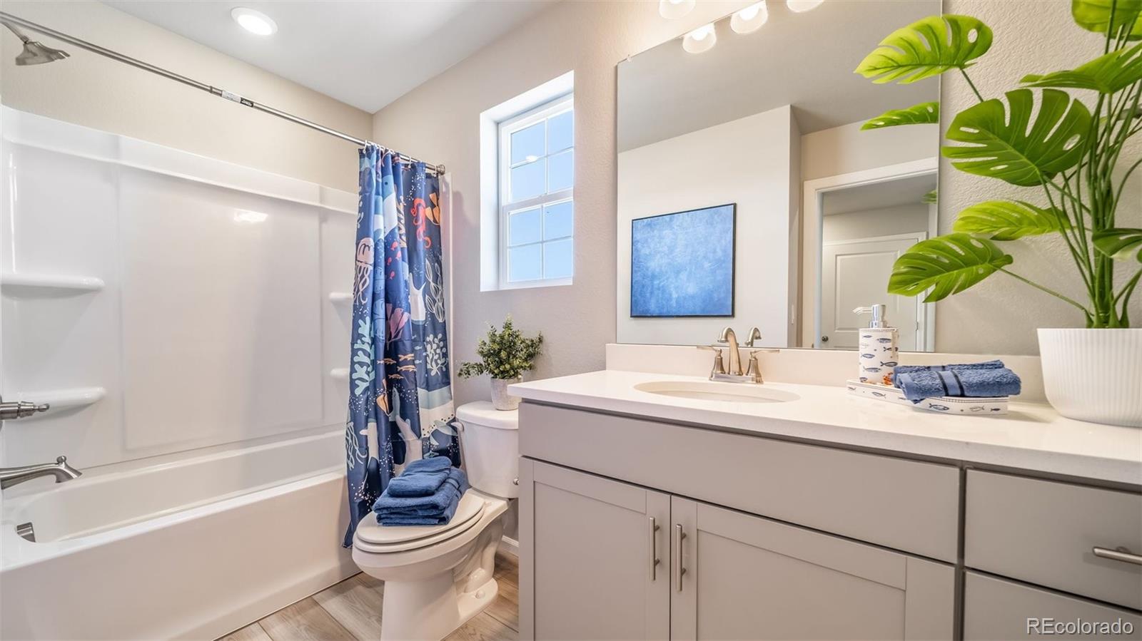 MLS Image #18 for 22393 e 46th avenue,aurora, Colorado