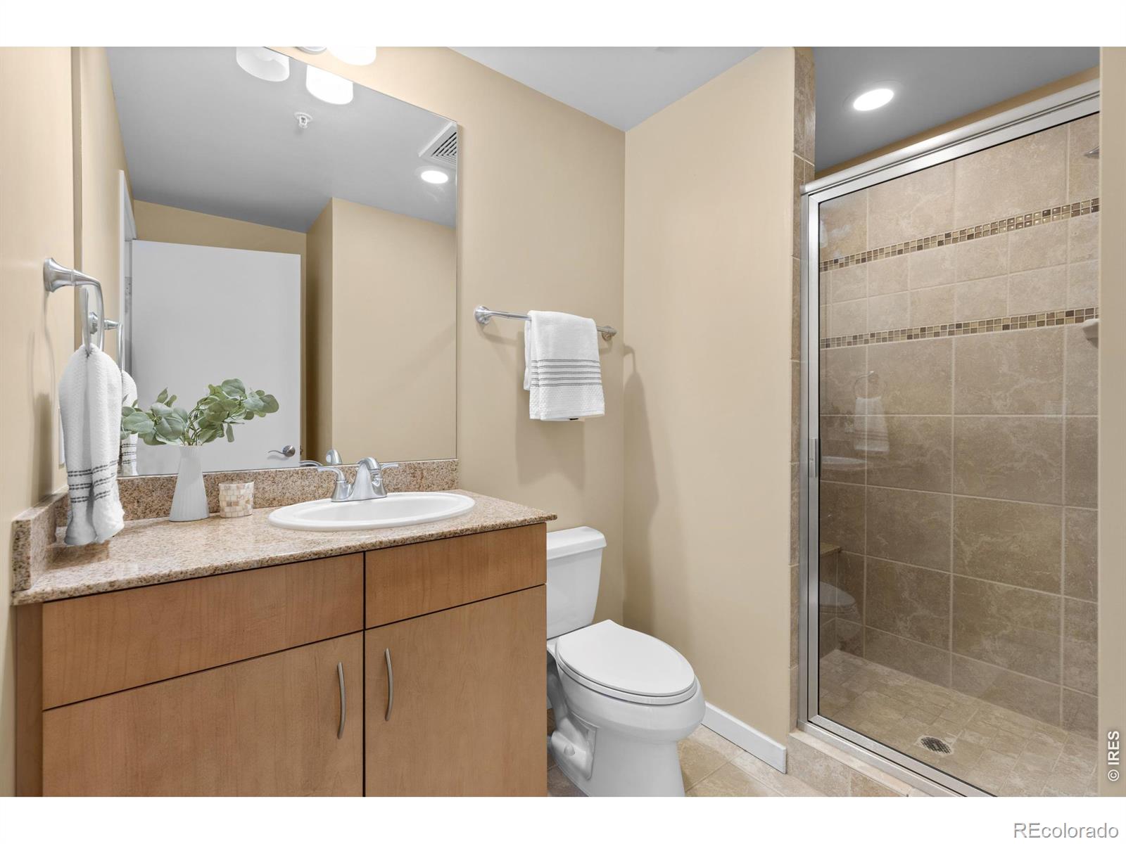 MLS Image #14 for 3601  arapahoe avenue,boulder, Colorado