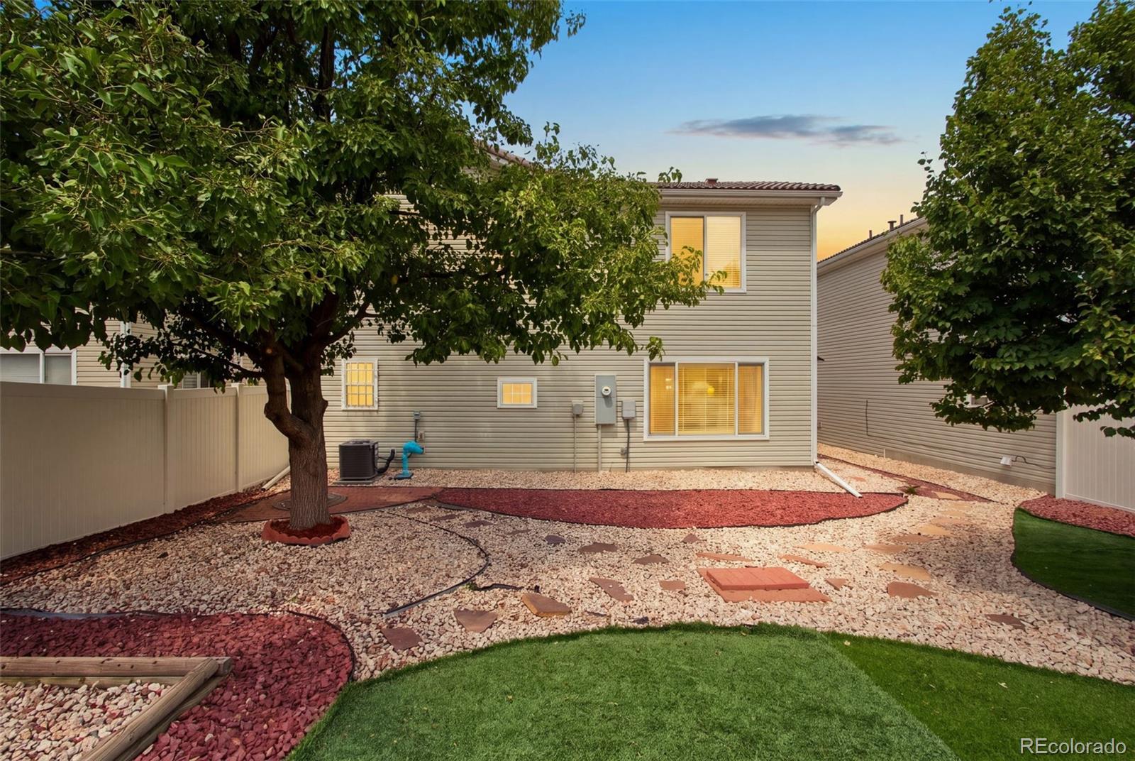 MLS Image #18 for 20054 e 49th place,denver, Colorado