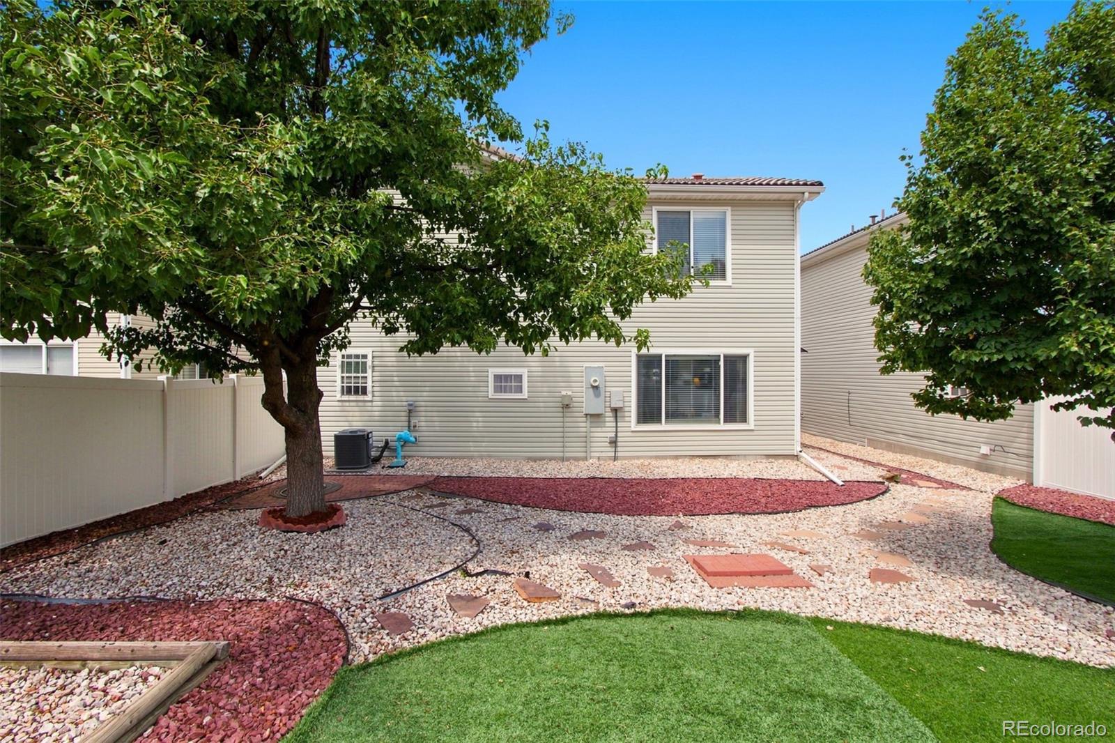 MLS Image #19 for 20054 e 49th place,denver, Colorado